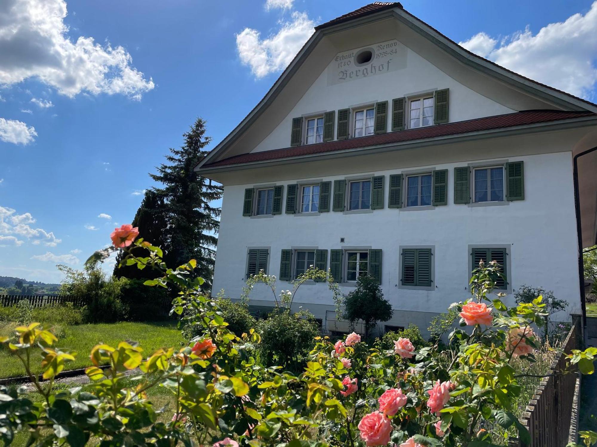 Bed and Breakfast Berghof Erlebnis Ag Pfaffnau Экстерьер фото